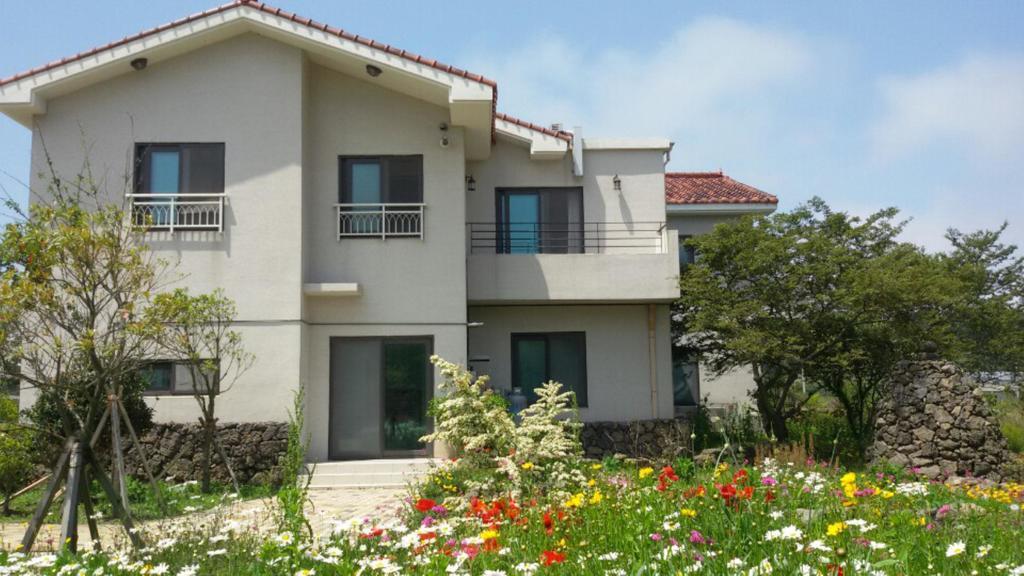 Baghdad House Jeju Exterior foto
