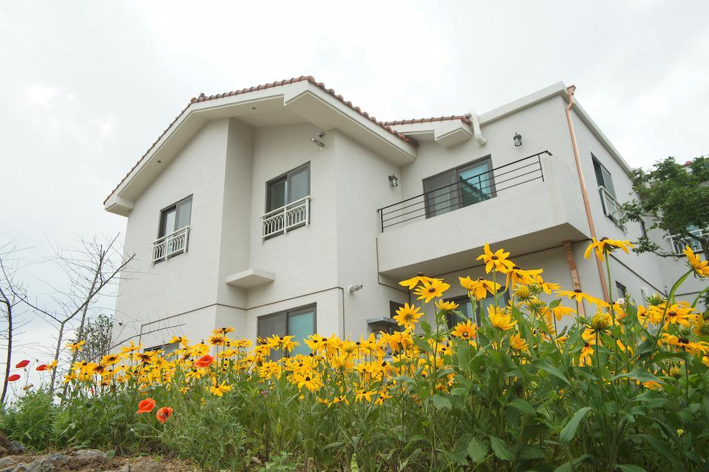 Baghdad House Jeju Exterior foto