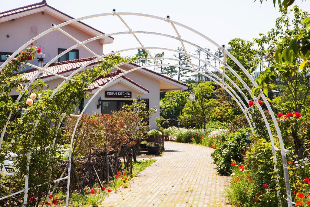 Baghdad House Jeju Exterior foto